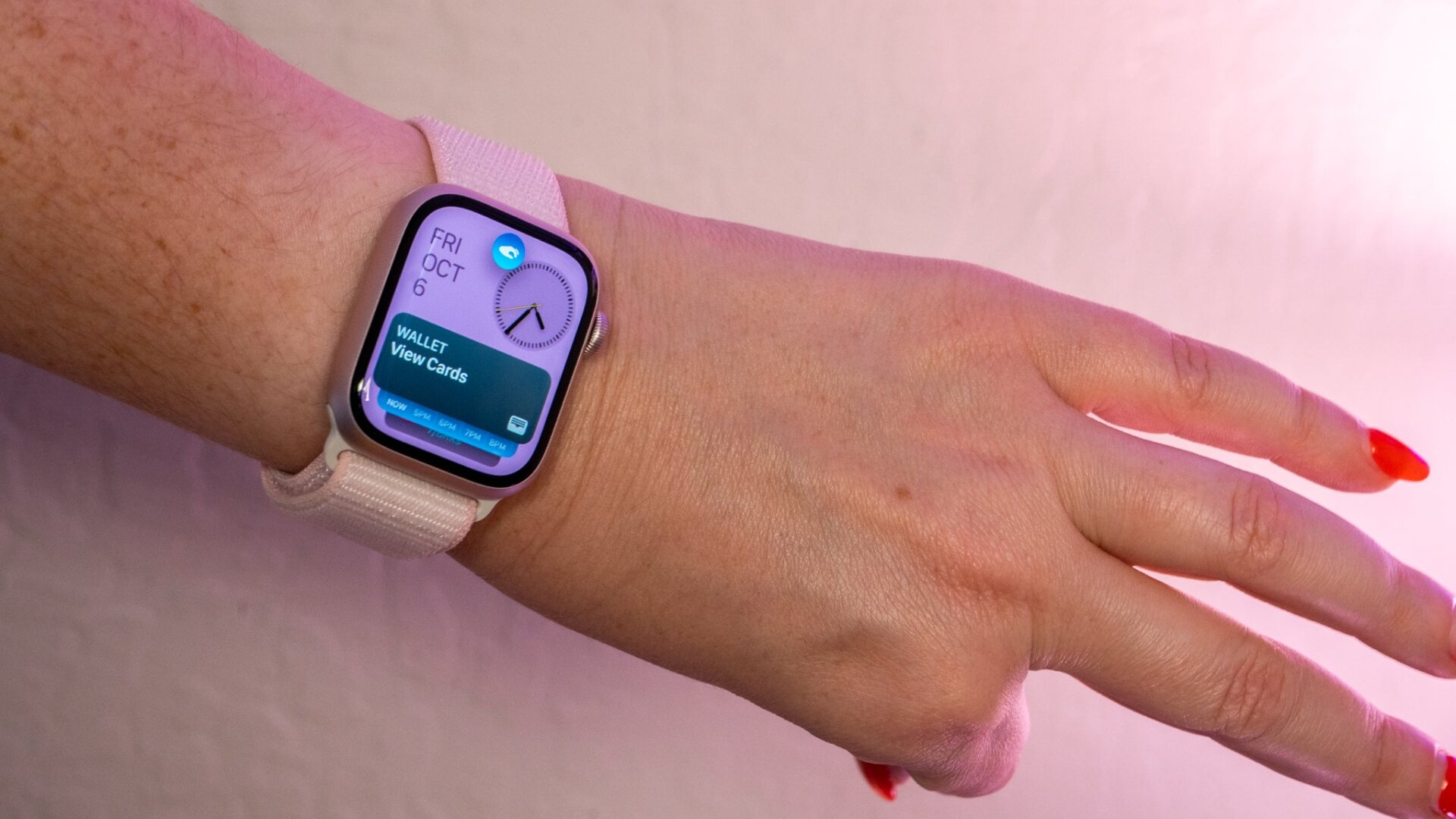 Vous saurez que la fonction Double-Tap fonctionne lorsque vous verrez cette petite icône sur l’écran de l’Apple Watch. 