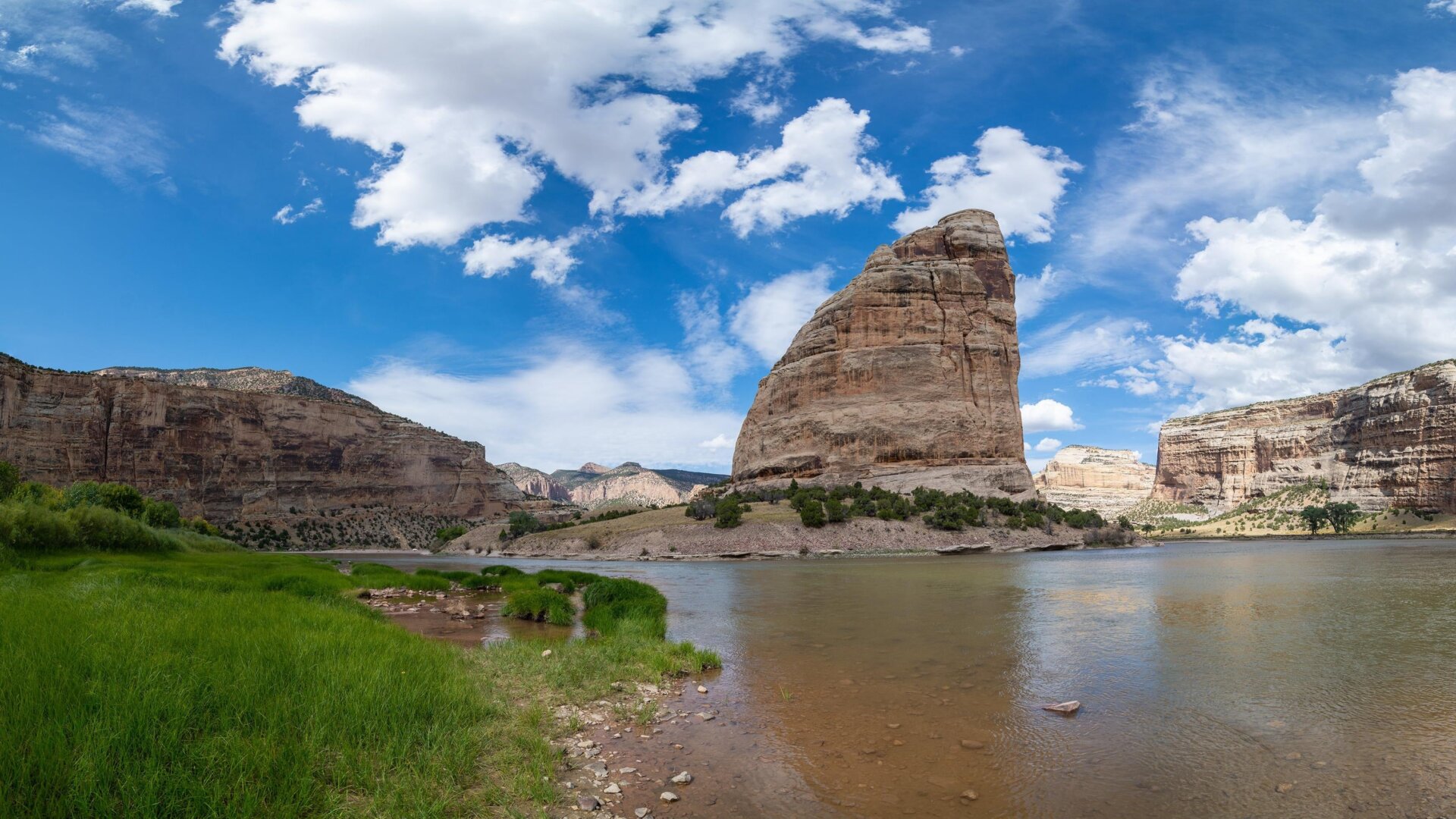 Steamboat Rock dans le Monument national des Dinosaures.