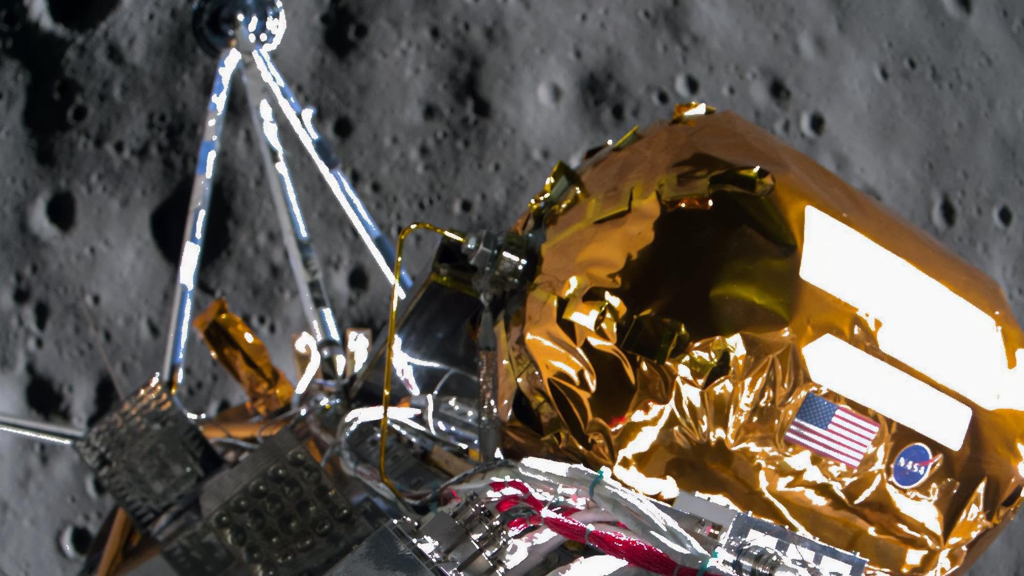 Ulysse a capturé cette image alors qu’il se trouvait à environ 30 mètres au-dessus de la surface lunaire.