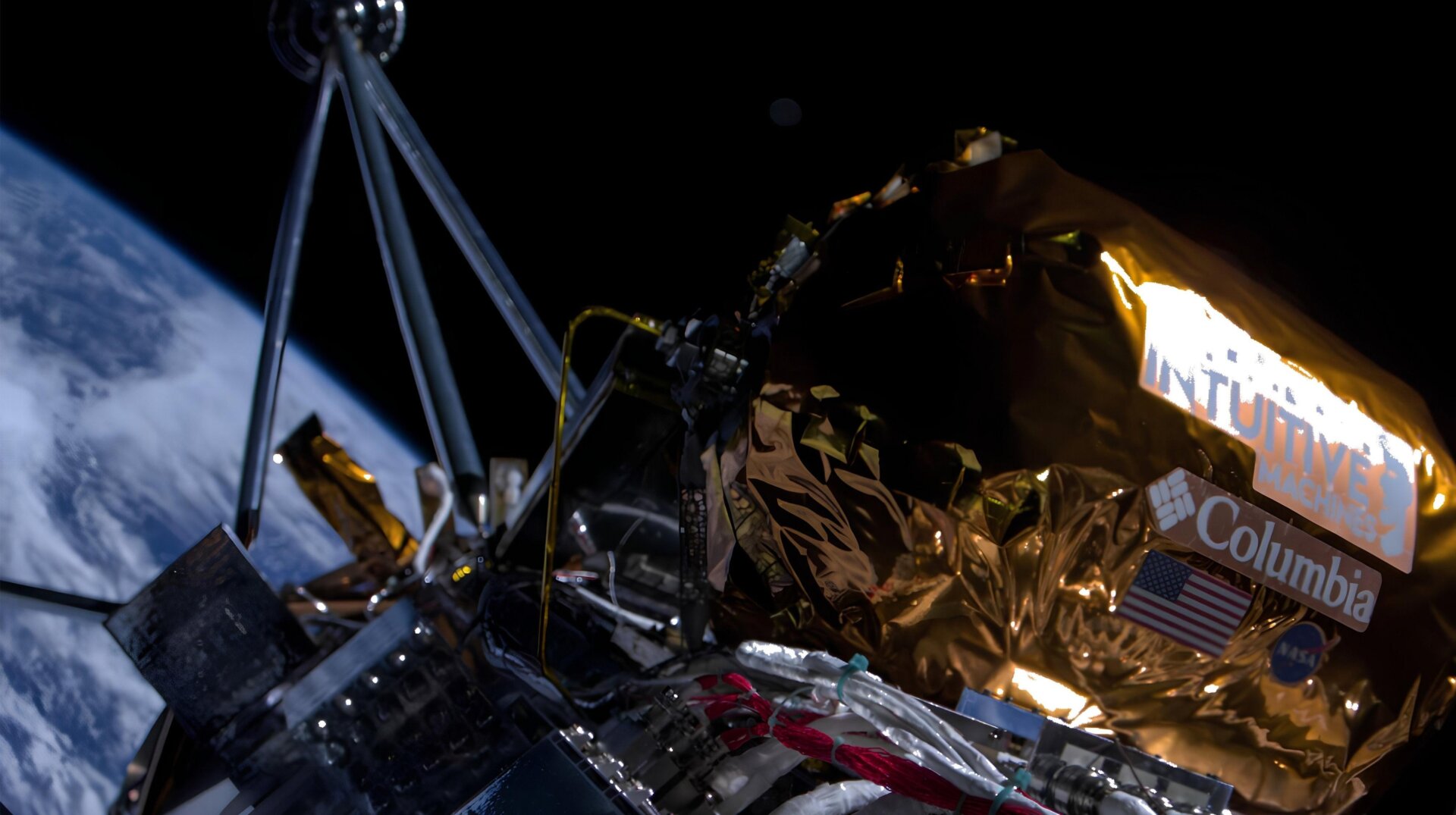 Ulysse a pris un selfie lors de son voyage vers la Lune.