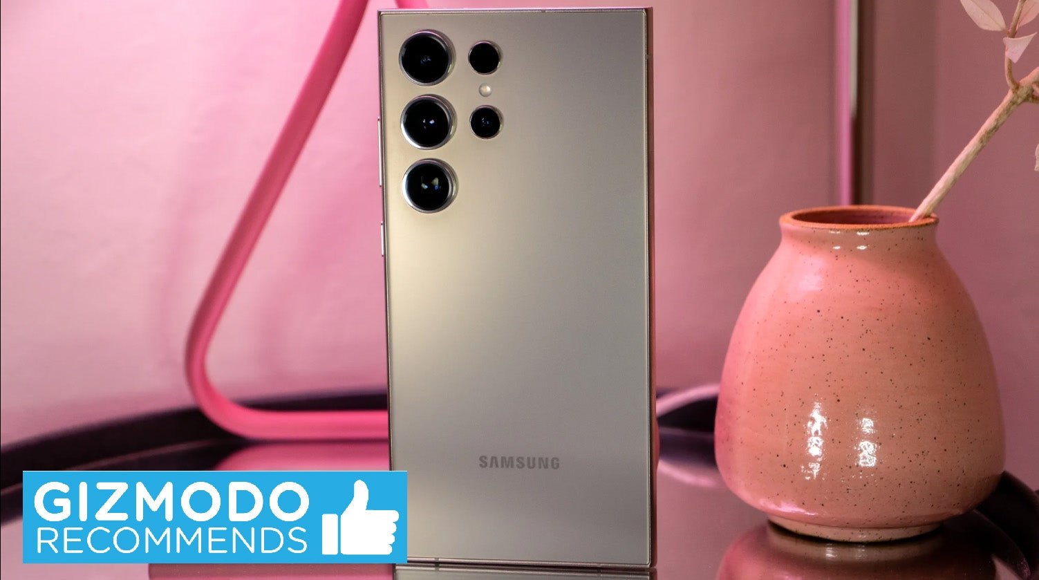 Les gros téléphones n’ont certainement aucun problème avec la taille de l’écran.