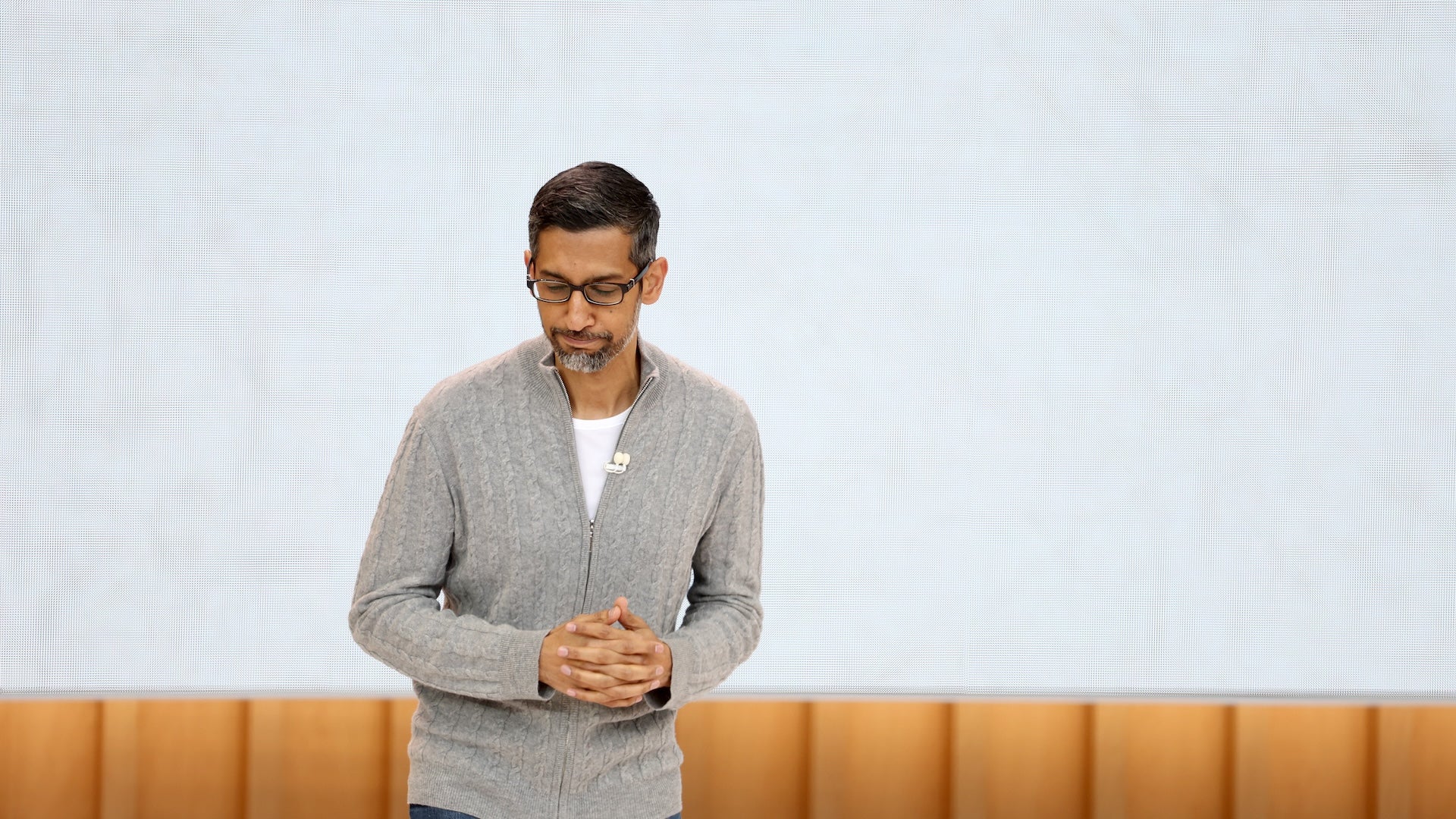 Pichai a déclaré aux employés que l’entreprise apporterait des changements structurels pour garantir que Gemini ne commette pas d’erreurs similaires à l’avenir.