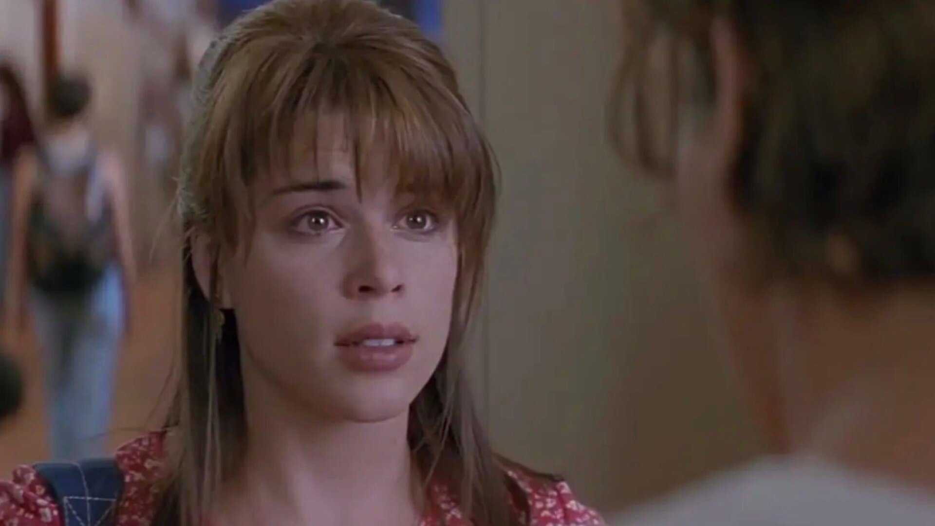 Neve Campbell est de retour pour Cri7, mais sommes-nous sûrs qu’elle joue Sidney ?