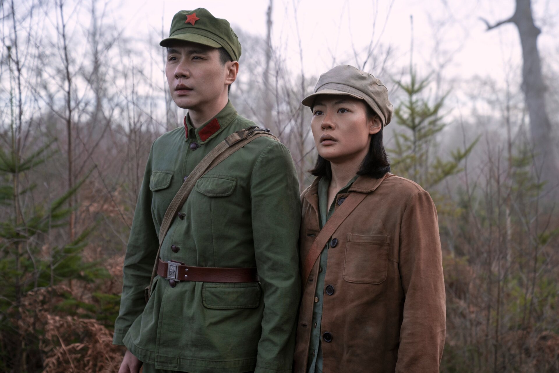 Yu Guming dans le rôle de YangWeining et Zine Tseng dans le rôle du jeune Ye Wenjie.