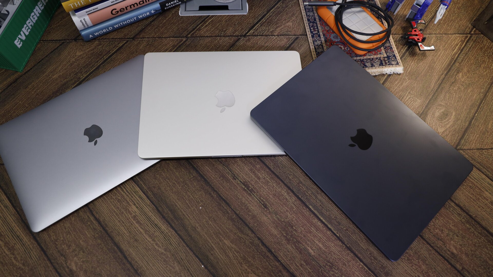 L’évolution visuelle du MacBook Air M1 jusqu’au M3.
