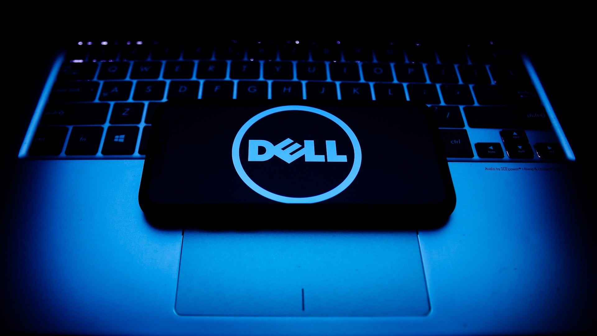 Dell s’est certainement éloigné de la conviction qu’il pourrait aider les gens à atteindre leurs objectifs de carrière « peu importe où ils travaillent ».