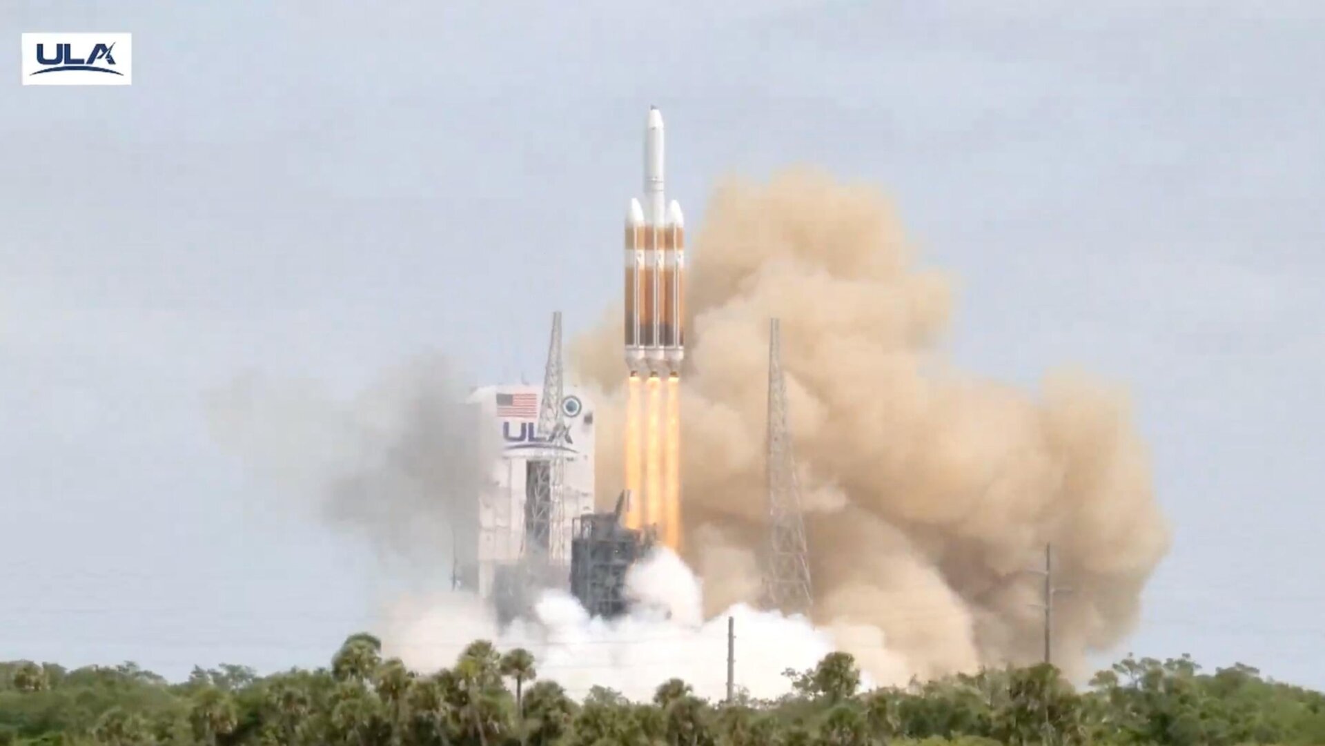 Le dernier lancement de Delta IV Heavy.