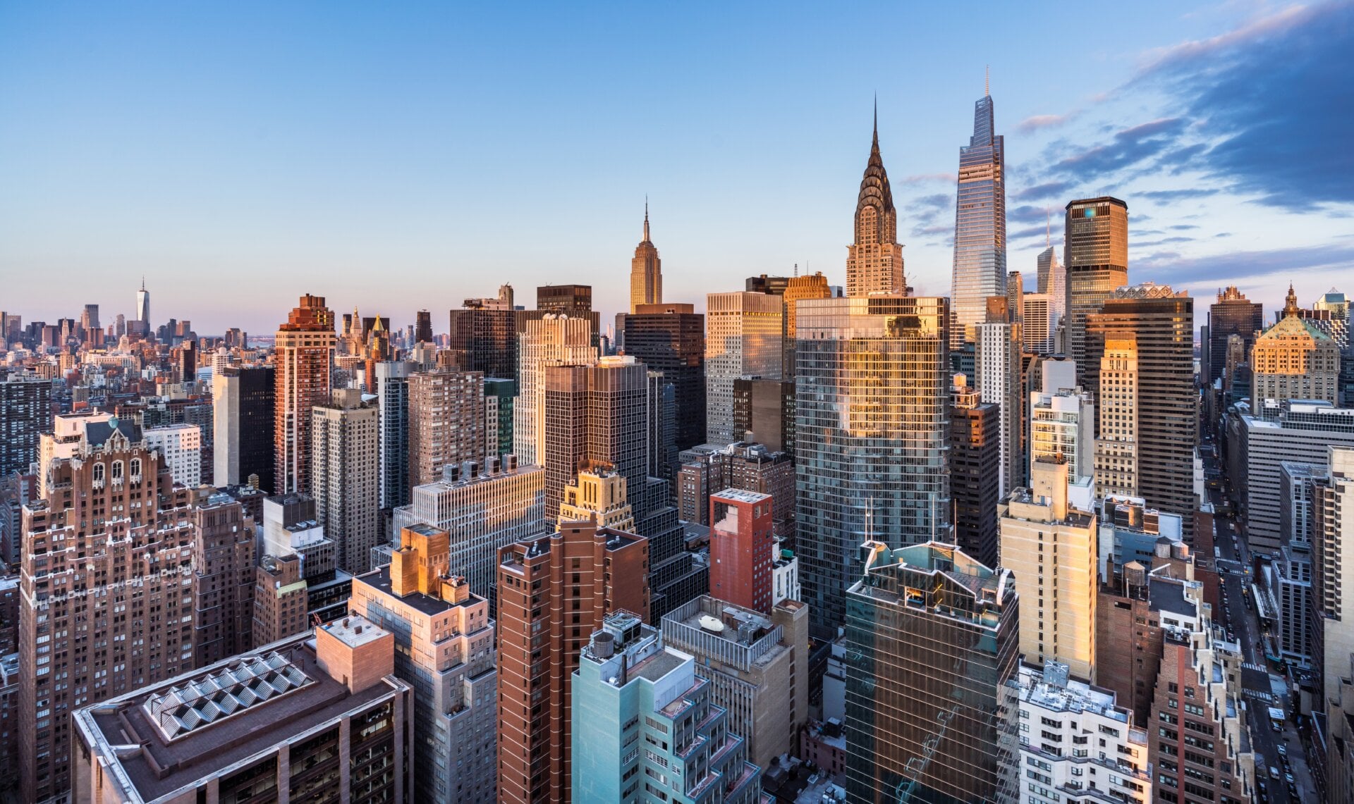 Midtown Manhattan (et le grand nord-est) a ressenti un séisme vendredi matin.