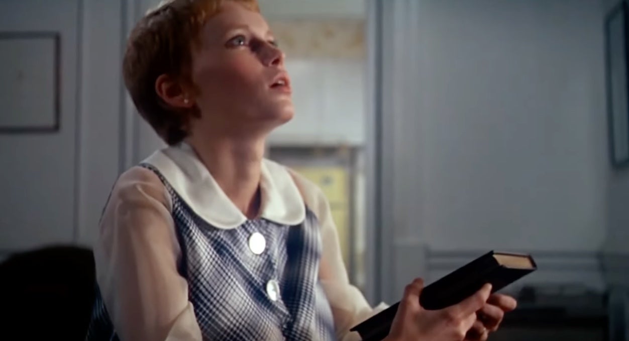 Mia Farrow dans Le bébé de Romarin (1968)