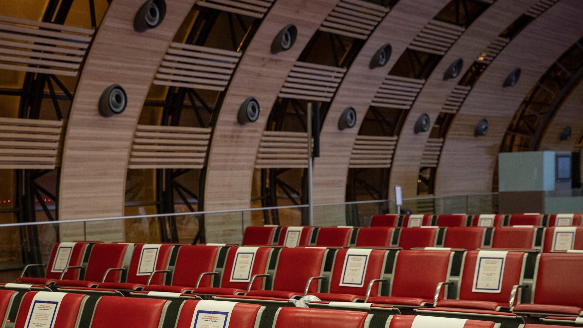 Une zone d’embarquement à l’aéroport Paris Charles de Gaulle