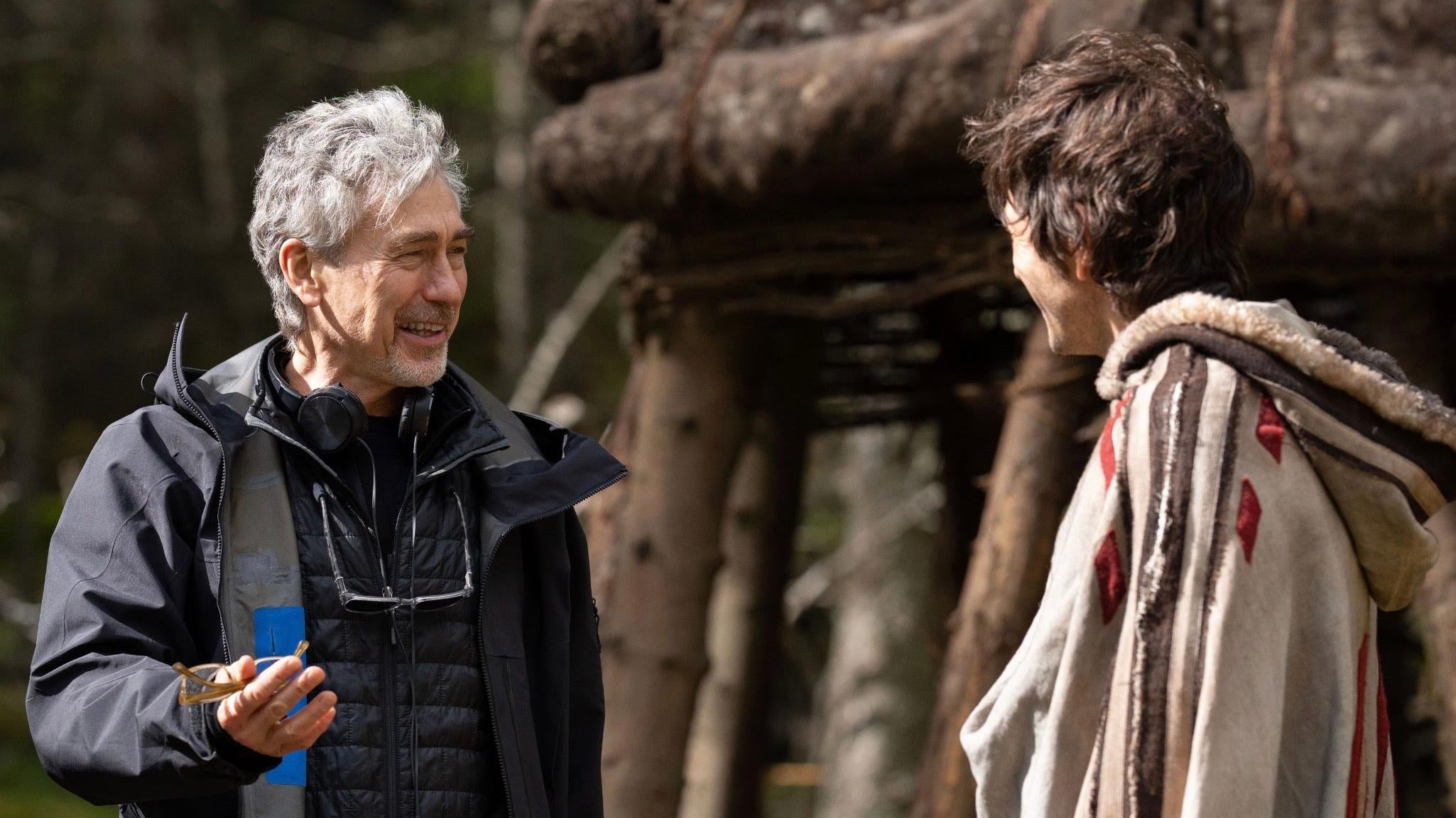 Tony Gilroy sur le tournage de Andor.