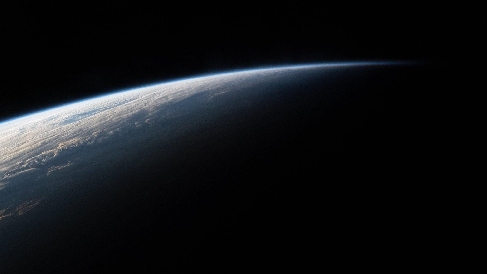 Une vue de la Terre depuis son orbite.