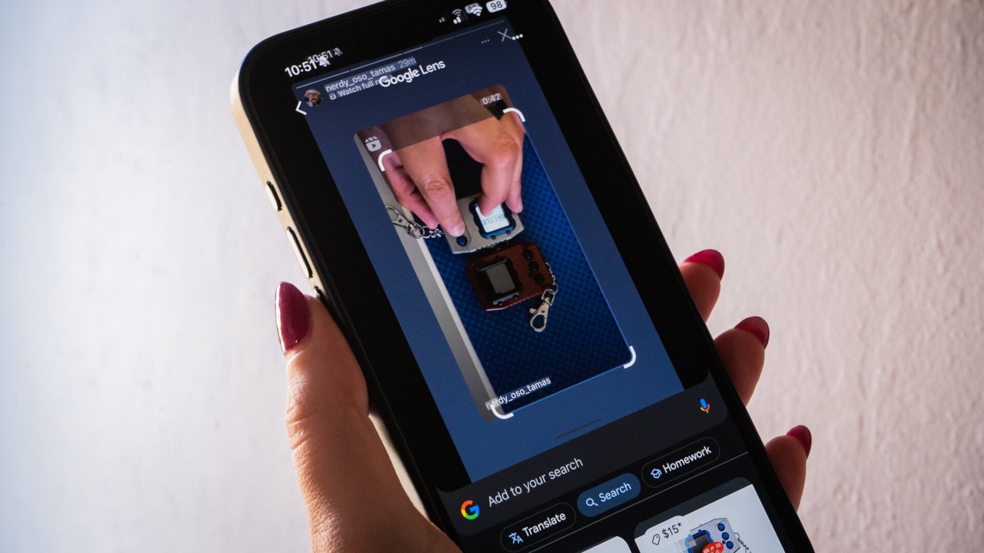 Ce n’est pas exactement CircletoSearch, mais cela fera l’affaire en attendant.