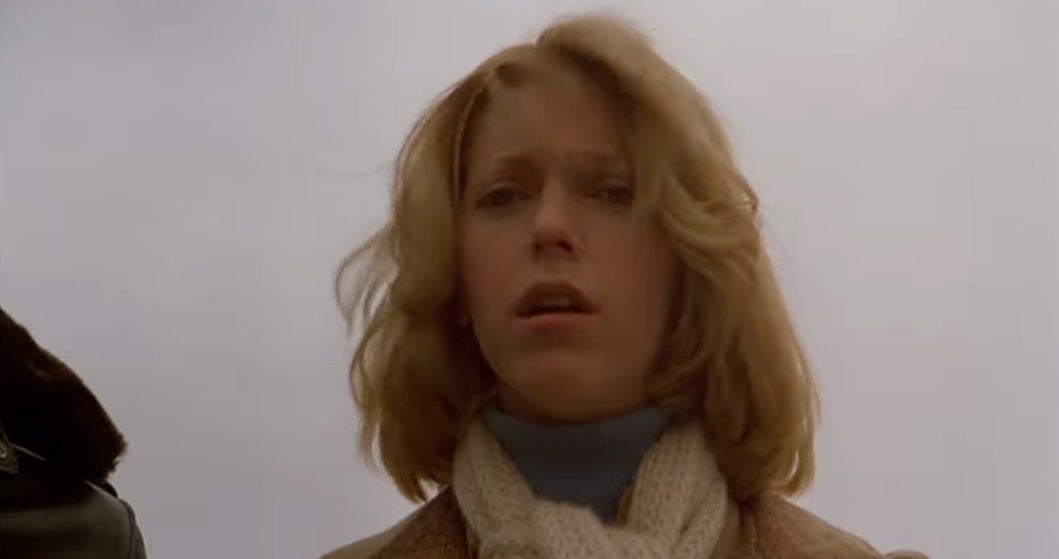 Fran (Gaylen Ross) se rend au centre commercial pour échapper aux zombies dans L’aube des morts.