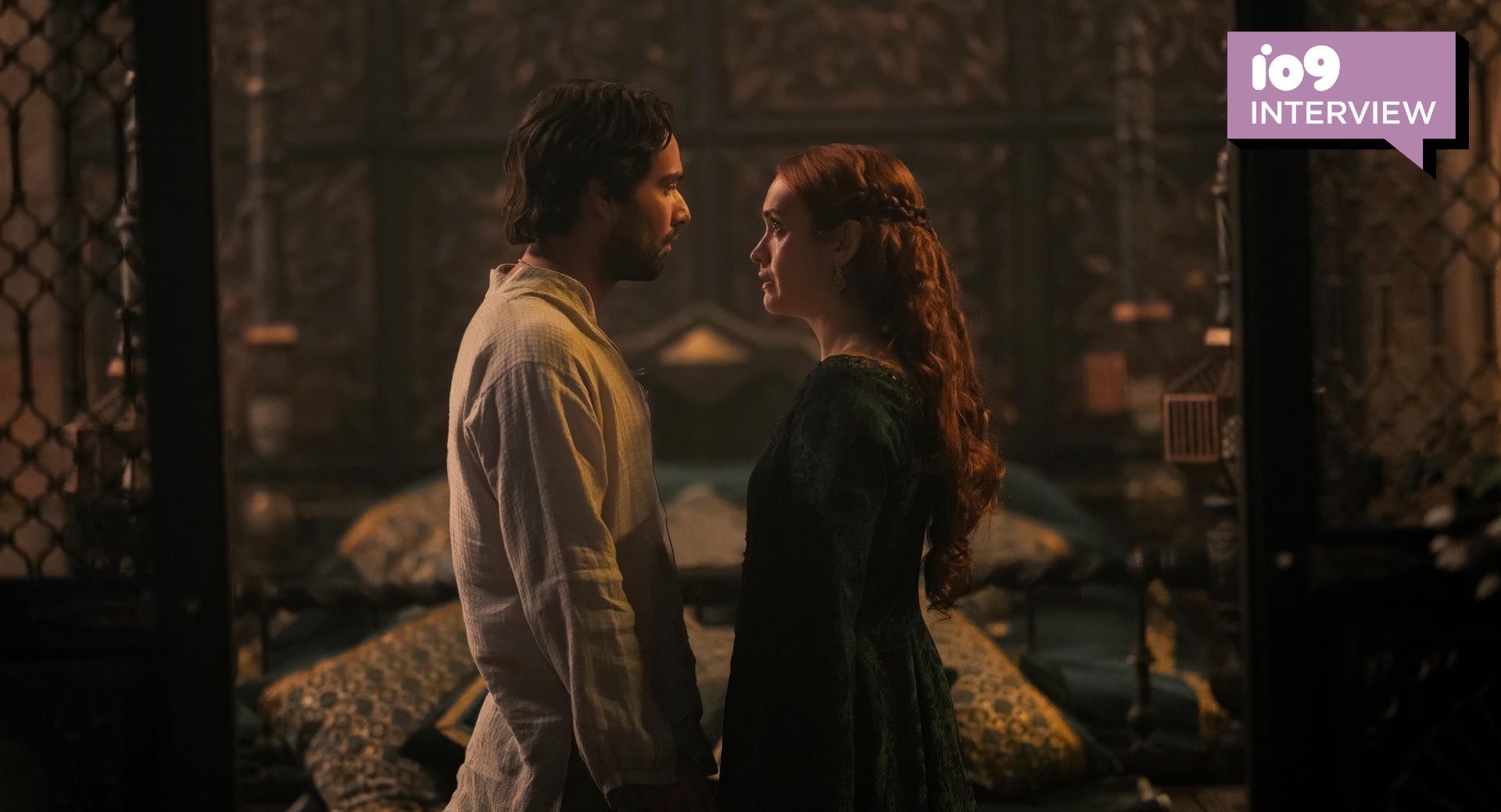 Cole (Fabian Frankel) et Alicent (Olivia Cook) dans Maison du Dragon épisode de saison deux « Rhaenyra la Cruelle.»