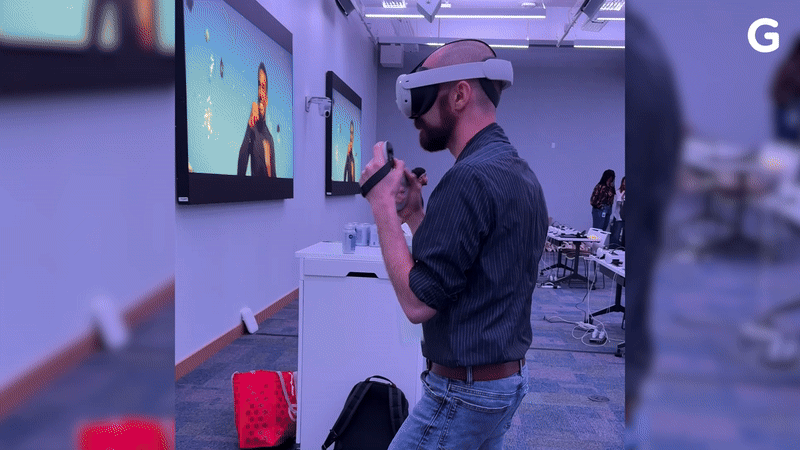 Gif: Kyle Barr / Gizmodo